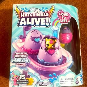 Hatchimals Alive - Make a Splash Playset